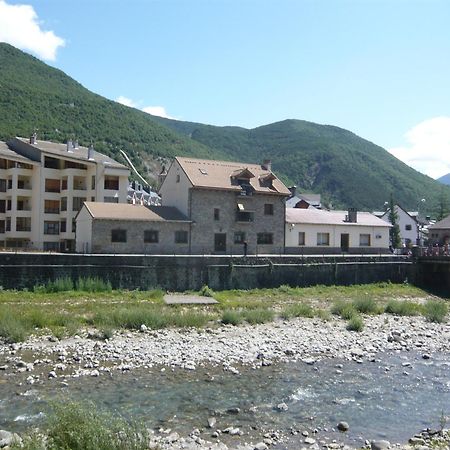 Biescas-Pirineo-Relax Leilighet Eksteriør bilde